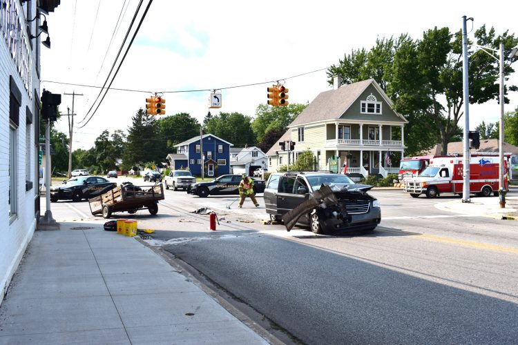 Iron Mountain collision News, Sports, Jobs The Daily News